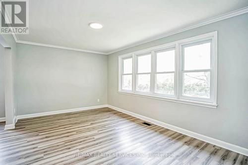 124 Mcmurchy Avenue S, Brampton, ON - Indoor Photo Showing Other Room