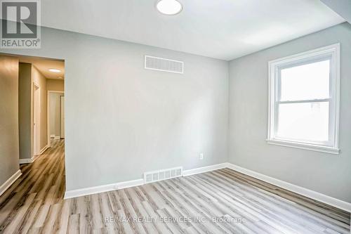 124 Mcmurchy Avenue S, Brampton, ON - Indoor Photo Showing Other Room