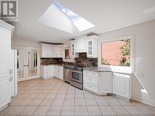 Main - 3577 Gallager Drive, Mississauga, ON - Indoor Photo Showing Kitchen