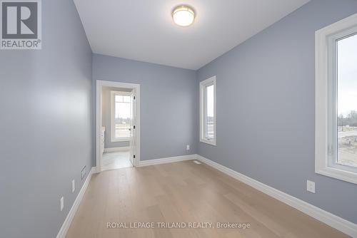 4211 Liberty Crossing, London, ON - Indoor Photo Showing Other Room