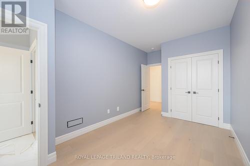 4211 Liberty Crossing, London, ON - Indoor Photo Showing Other Room