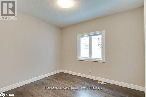 2961 Turner Crescent, London, ON - Indoor Photo Showing Other Room