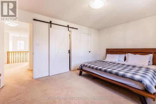 7 - 310 Southbrook Drive, Hamilton, ON - Indoor Photo Showing Bedroom