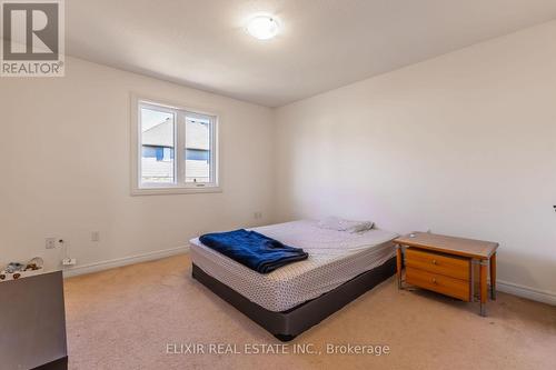 7 - 310 Southbrook Drive, Hamilton, ON - Indoor Photo Showing Bedroom