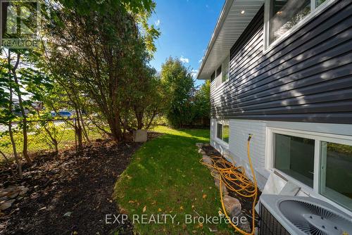 402 Upper Paradise Road, Hamilton, ON - Outdoor