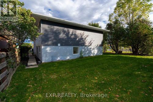 402 Upper Paradise Road, Hamilton, ON - Outdoor