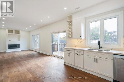 722 Beach Boulevard, Hamilton, ON - Indoor Photo Showing Other Room With Fireplace