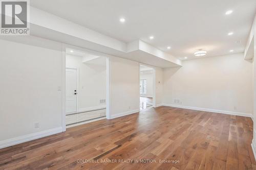 722 Beach Boulevard, Hamilton, ON - Indoor Photo Showing Other Room