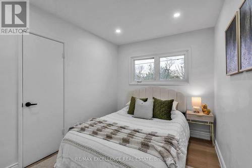 1248 Sorrel Road, London, ON - Indoor Photo Showing Bedroom