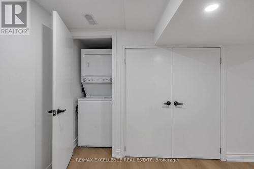 1248 Sorrel Road, London, ON - Indoor Photo Showing Laundry Room