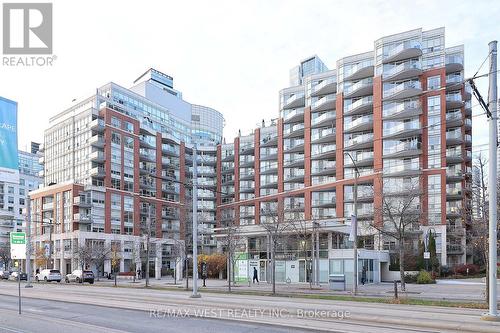 205 - 550 Queens Quay Way, Toronto, ON - Outdoor With Facade