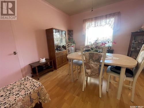 217 Maple Street, Maple Creek, SK - Indoor Photo Showing Dining Room