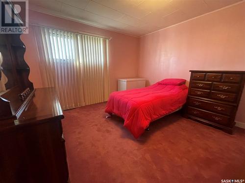 217 Maple Street, Maple Creek, SK - Indoor Photo Showing Bedroom