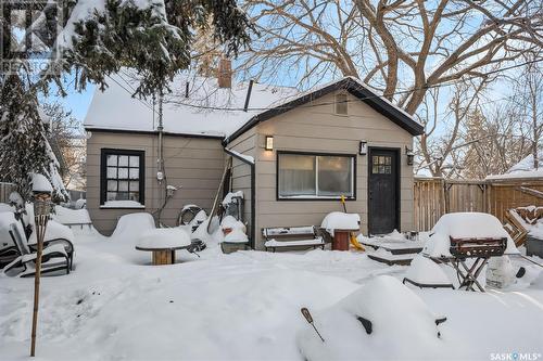 221 Taylor Street W, Saskatoon, SK - Outdoor