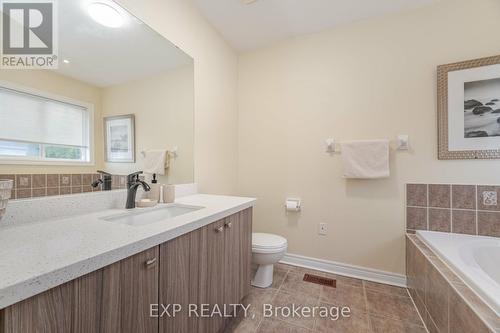 49 Skylark Drive, Vaughan, ON - Indoor Photo Showing Bathroom