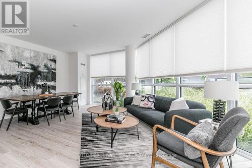 G17 - 375 Sea Ray Avenue, Innisfil, ON - Indoor Photo Showing Living Room