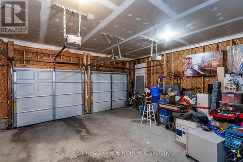 11 Charlie Rawson Boulevard, Tay, ON - Indoor Photo Showing Garage