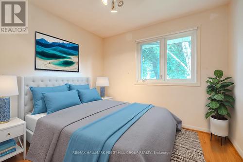 3 Pratt Road, Barrie, ON - Indoor Photo Showing Bedroom