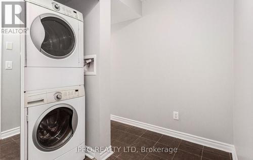 2111 - 4090 Living Arts Drive, Mississauga, ON - Indoor Photo Showing Laundry Room