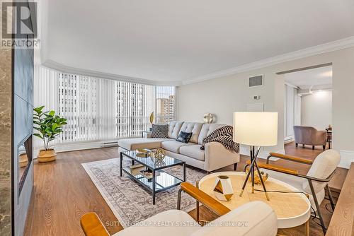 604 - 2170 Marine Drive, Oakville, ON - Indoor Photo Showing Living Room