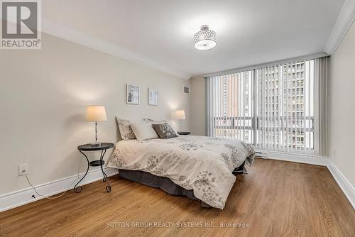 604 - 2170 Marine Drive, Oakville, ON - Indoor Photo Showing Bedroom