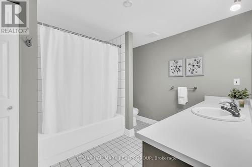 105 - 499 Sunnyside Avenue, Ottawa, ON - Indoor Photo Showing Bathroom