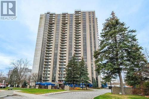 1805 - 1025 Richmond Road, Ottawa, ON - Outdoor With Balcony With Facade