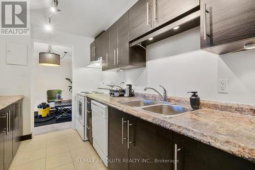 1805 - 1025 Richmond Road, Ottawa, ON - Indoor Photo Showing Kitchen With Double Sink