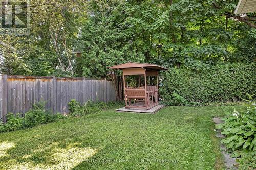 213 Ancaster Avenue, Ottawa, ON - Outdoor With Backyard