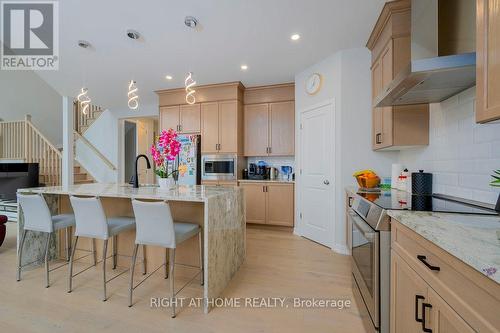 159 Boulonnais Grove, Ottawa, ON - Indoor Photo Showing Kitchen