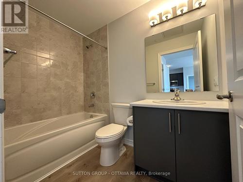 511 - 397 Codd'S Road, Ottawa, ON - Indoor Photo Showing Bathroom