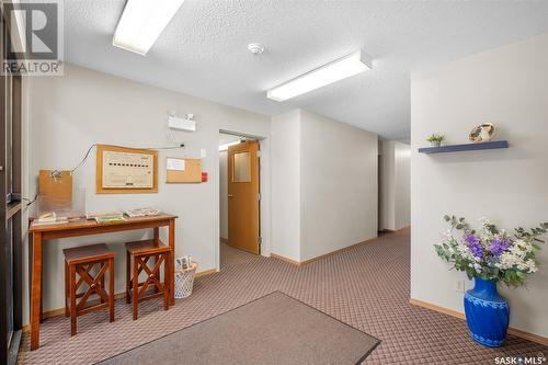 301 255 7Th Street E, Prince Albert, SK - Indoor Photo Showing Other Room