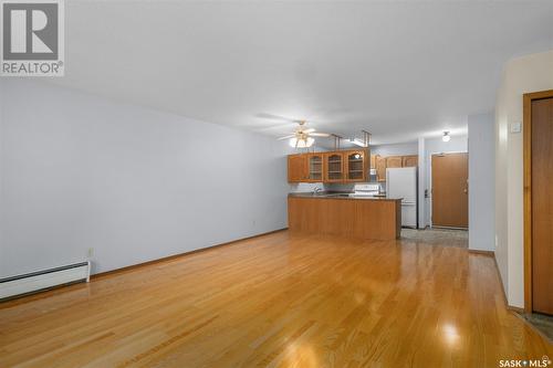 301 255 7Th Street E, Prince Albert, SK - Indoor Photo Showing Kitchen