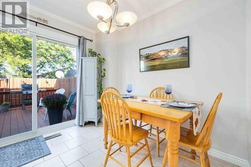 200 St Clair Boulevard Unit# 73, St Clair, ON - Indoor Photo Showing Dining Room