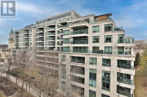 906 - 20 Scrivener Square, Toronto, ON - Outdoor With Facade