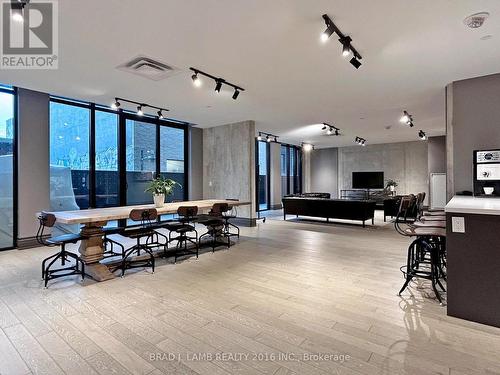 1209 - 608 Richmond Street W, Toronto, ON - Indoor