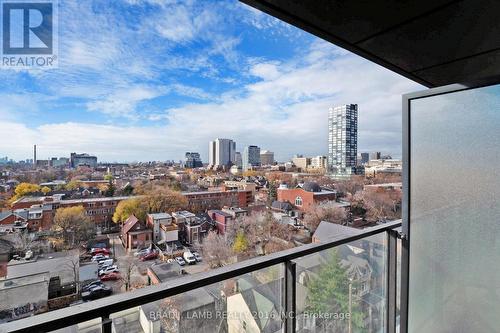 913 - 195 Mccaul Street, Toronto, ON - Outdoor With View