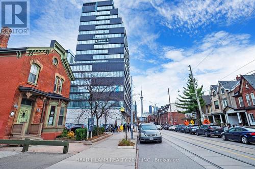 913 - 195 Mccaul Street, Toronto, ON - Outdoor With Facade