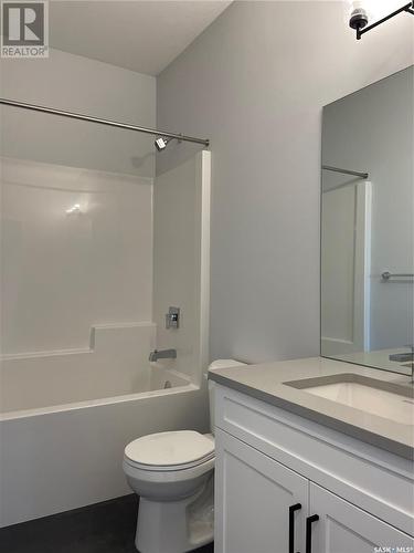 503 Myles Heidt Manor, Saskatoon, SK - Indoor Photo Showing Bathroom