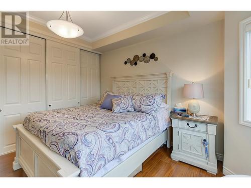 1961 Durnin Road Unit# 305, Kelowna, BC - Indoor Photo Showing Bedroom