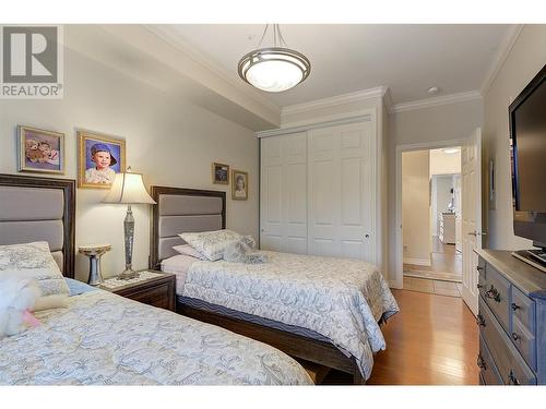 1961 Durnin Road Unit# 305, Kelowna, BC - Indoor Photo Showing Bedroom