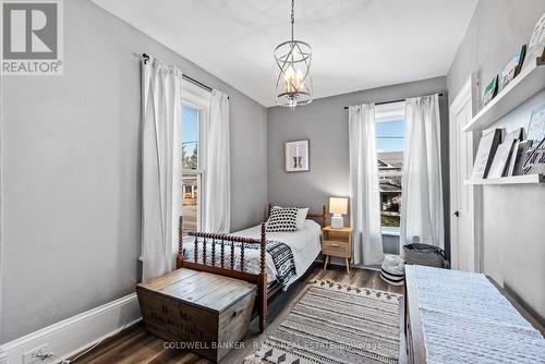 62 Scugog Street, Clarington (Bowmanville), ON - Indoor Photo Showing Bedroom