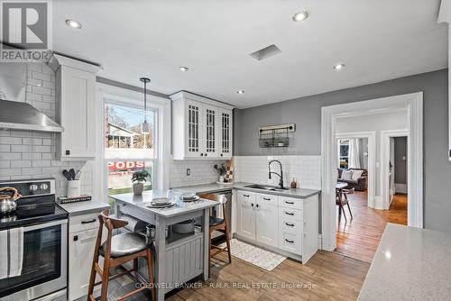 62 Scugog Street, Clarington (Bowmanville), ON - Indoor Photo Showing Kitchen