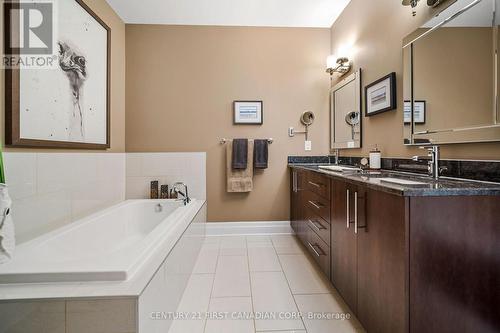 1306 - 240 Villagewalk Boulevard, London, ON - Indoor Photo Showing Bathroom