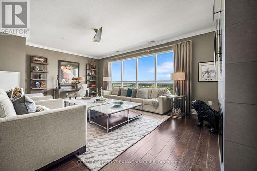 1306 - 240 Villagewalk Boulevard, London, ON - Indoor Photo Showing Living Room