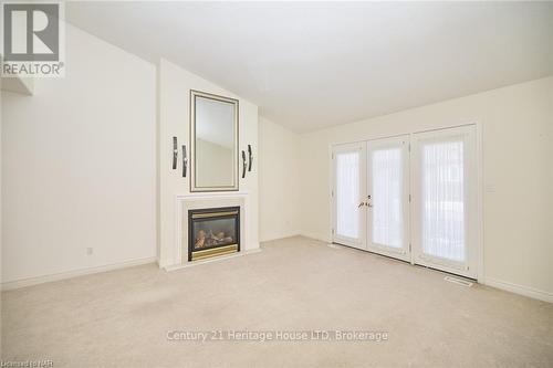 14 - 630 Albert Street, Fort Erie (333 - Lakeshore), ON - Indoor With Fireplace