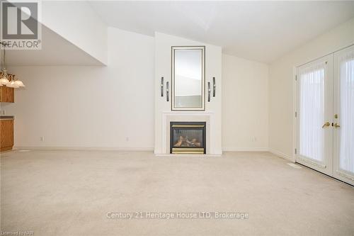 14 - 630 Albert Street, Fort Erie (333 - Lakeshore), ON - Indoor With Fireplace