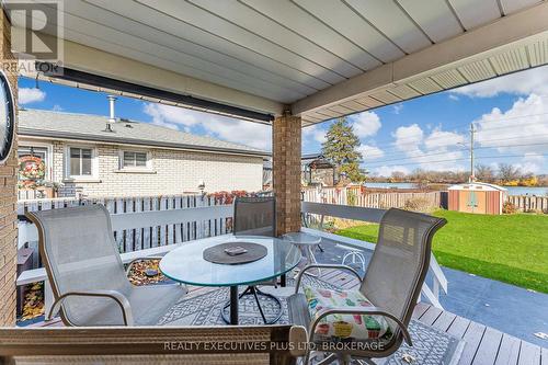 616 Bunting Road, St. Catharines (441 - Bunting/Linwell), ON - Outdoor With Deck Patio Veranda With Exterior