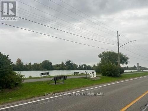 616 Bunting Road, St. Catharines (441 - Bunting/Linwell), ON - Outdoor With View