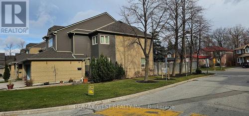 6 - 3600 Colonial Drive, Mississauga, ON - Outdoor